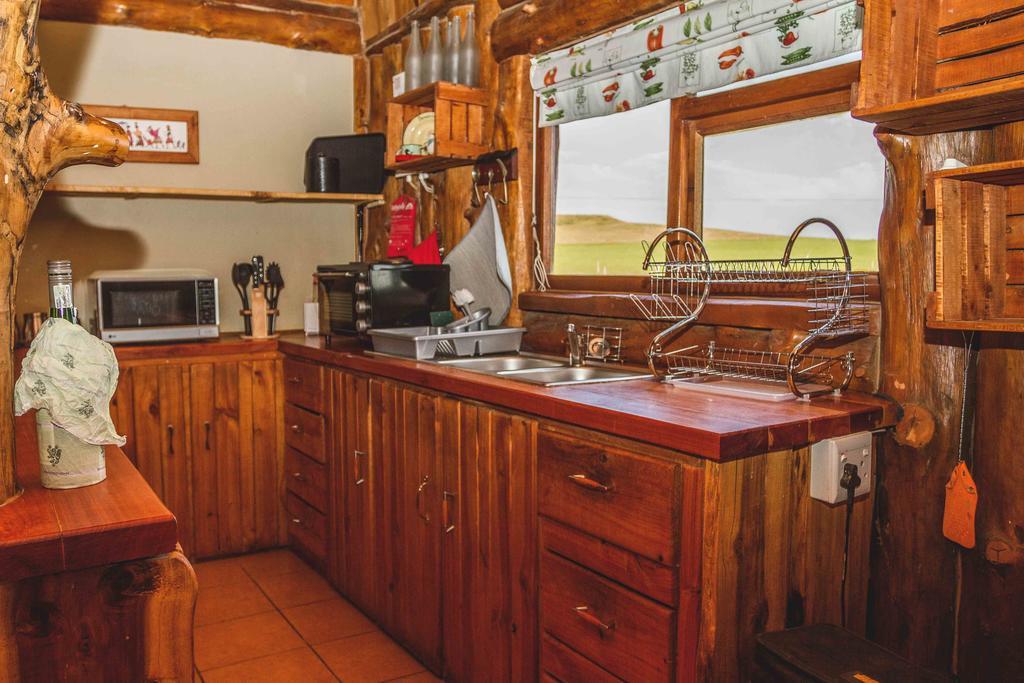 A Log Home At Buffalo Creek Buffeljagsrivier エクステリア 写真
