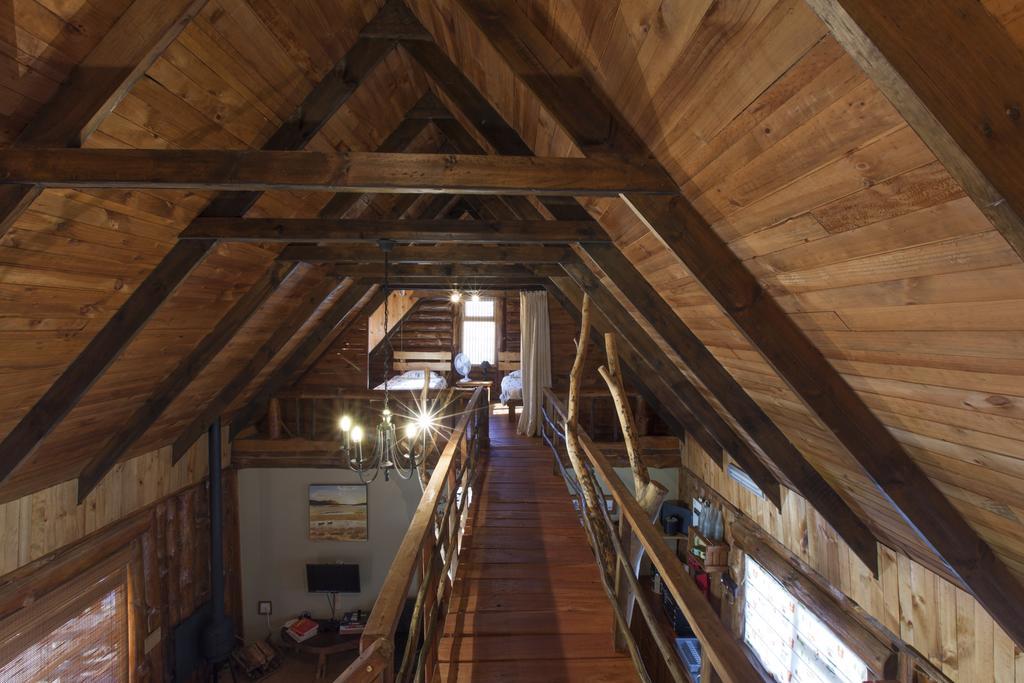A Log Home At Buffalo Creek Buffeljagsrivier エクステリア 写真