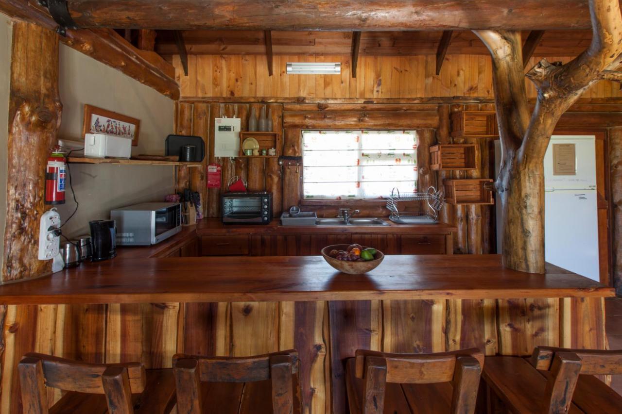 A Log Home At Buffalo Creek Buffeljagsrivier エクステリア 写真